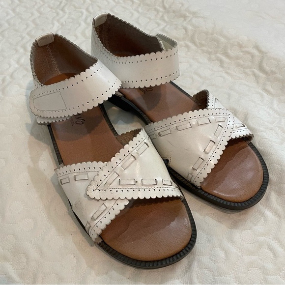 Vintage Romano White Leather Open Toe Sandals Women’s Size 7.5 Fair Condition - Picture 1 of 13